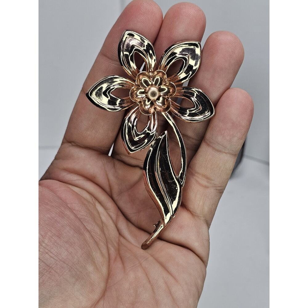 Vintage Sterling Silver - Rose Gold Plated Flower Brooch / Pin [Tarnish Spots]